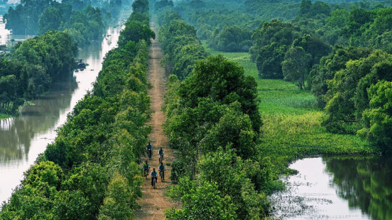 Khu du lịch Cánh đồng bất tận