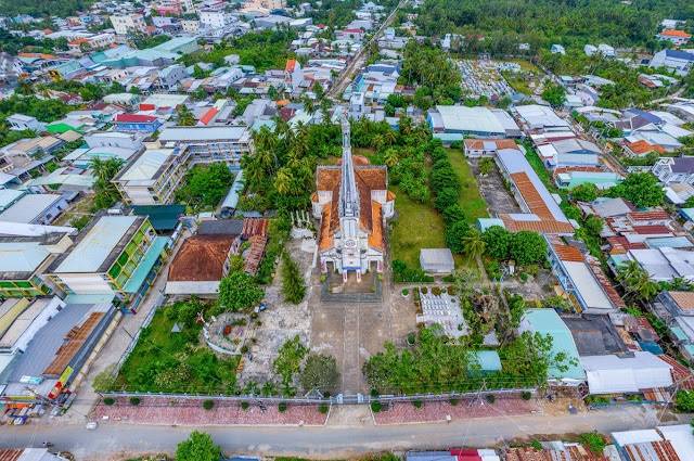 Nhà thờ Cái Bè